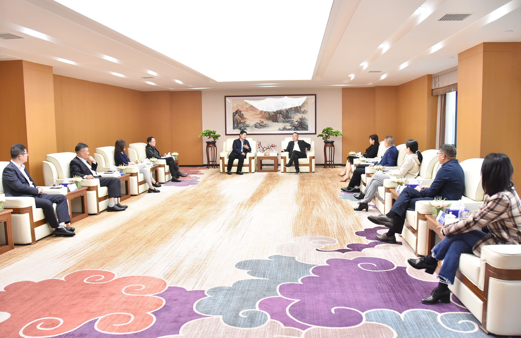 南粤银行长沙分行向导莅临德赢VWIN考察交流(图6)