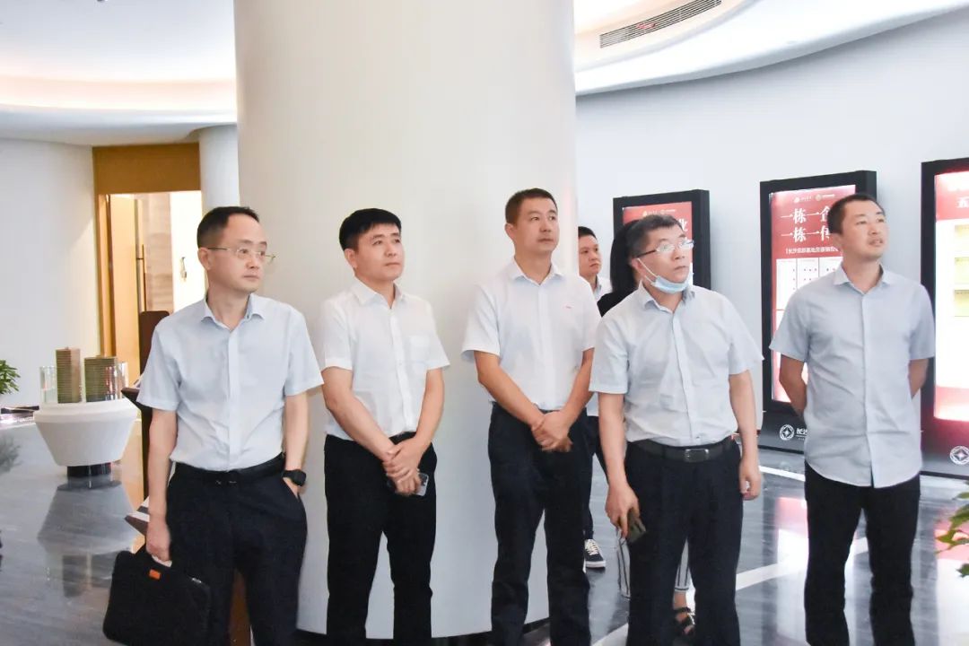 广东南粤银行莅临德赢VWIN考察交流(图1)