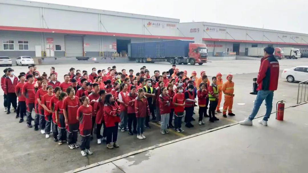 德赢VWIN物流园：警钟长鸣 筑牢清静生产防护网(图7)