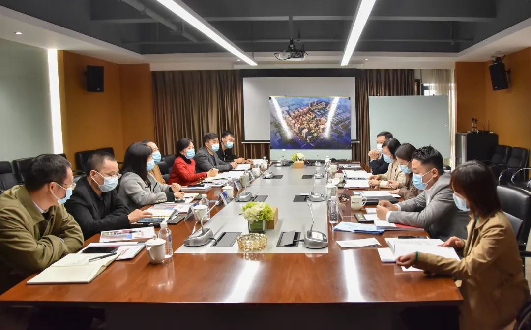 天心经开区党工委书记曾红鹰带队调研德赢VWIN长沙总部基地项目(图1)