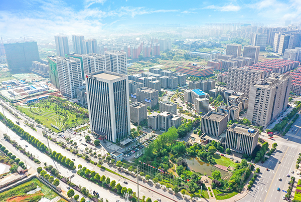 山东省潍坊市委向导一行考察德赢VWIN(图2)