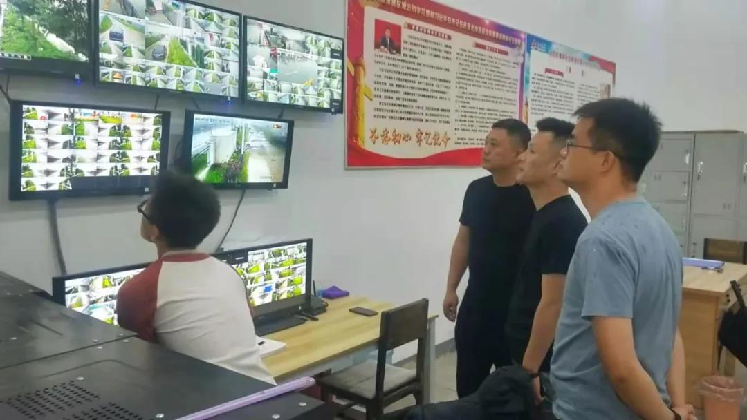 德赢VWIN周全开展消防清静大检查(图4)