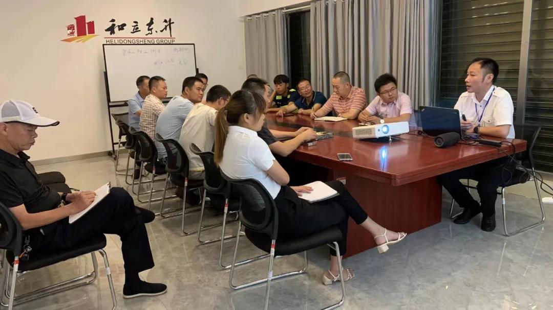 德赢VWIN周全开展消防清静大检查(图5)